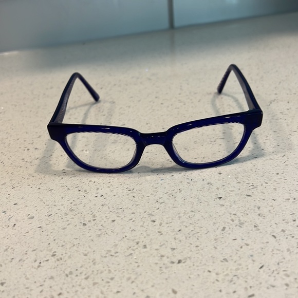 See Newport glasses frames - Picture 4 of 11